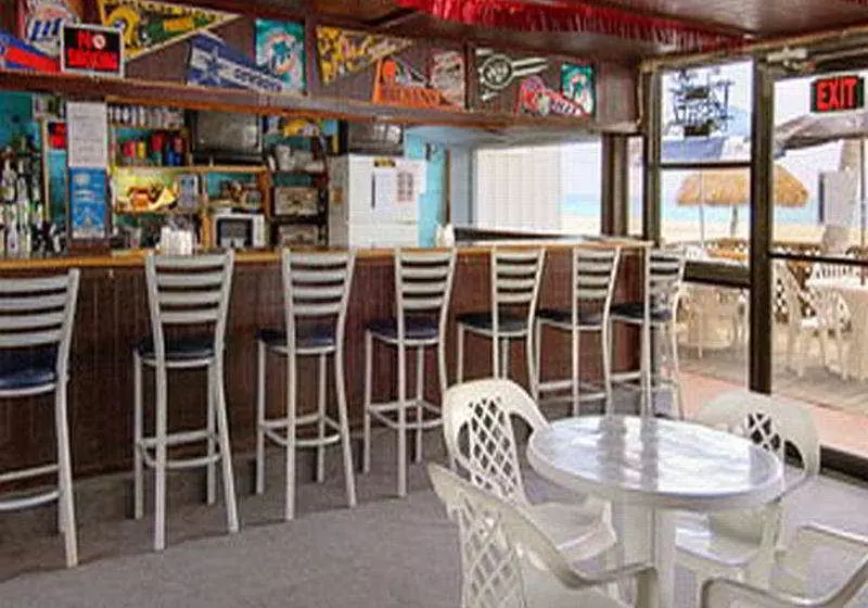 فندق Travelodge Monaco N Miami & Sunny Isles Beach