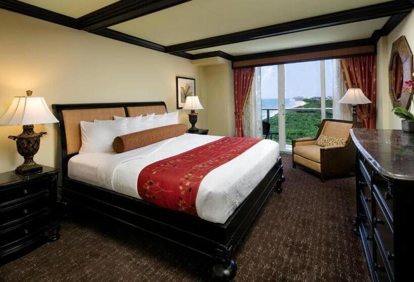 Jupiter Beach Resort & Spa