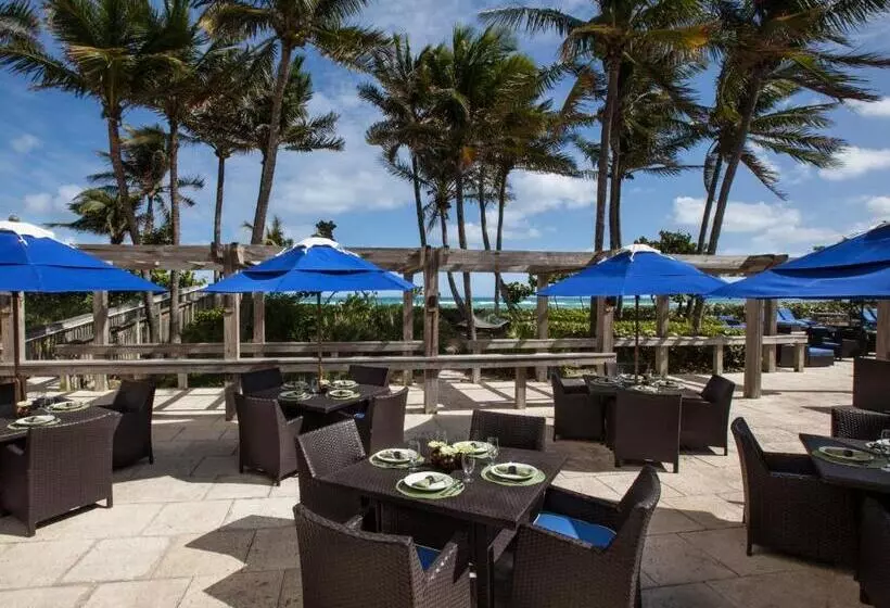 Jupiter Beach Resort & Spa