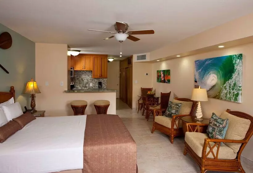 Lahaina Shores Beach Resort