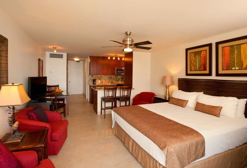 Lahaina Shores Beach Resort