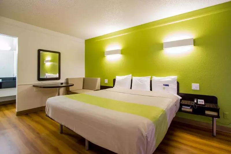 Motel 6 Austin, Tx  Midtown