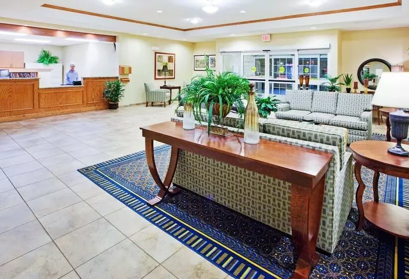Мотель Candlewood Suites Columbus Fort Benning By Ihg