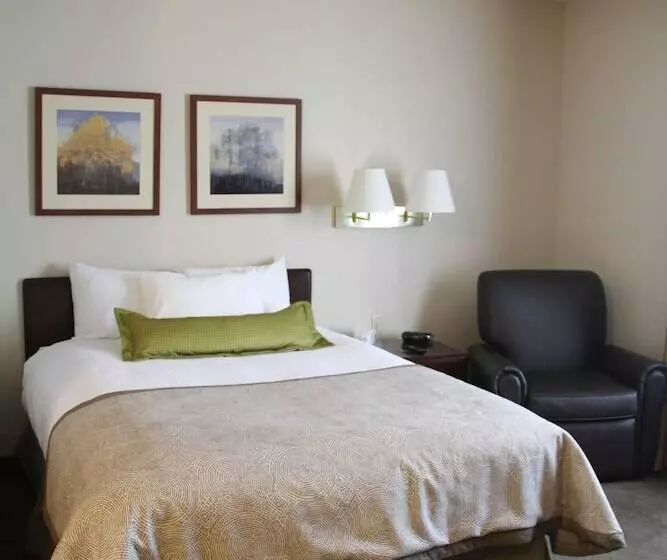 Мотель Candlewood Suites Columbus Fort Benning By Ihg