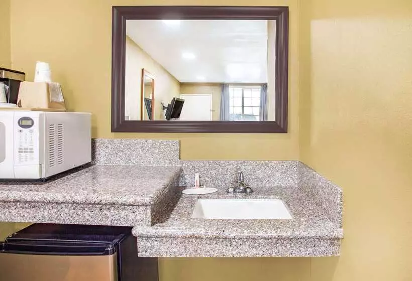 Мотель Super 8 By Wyndham Redlands/san Bernardino