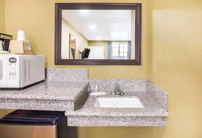 Мотель Super 8 By Wyndham Redlands/san Bernardino