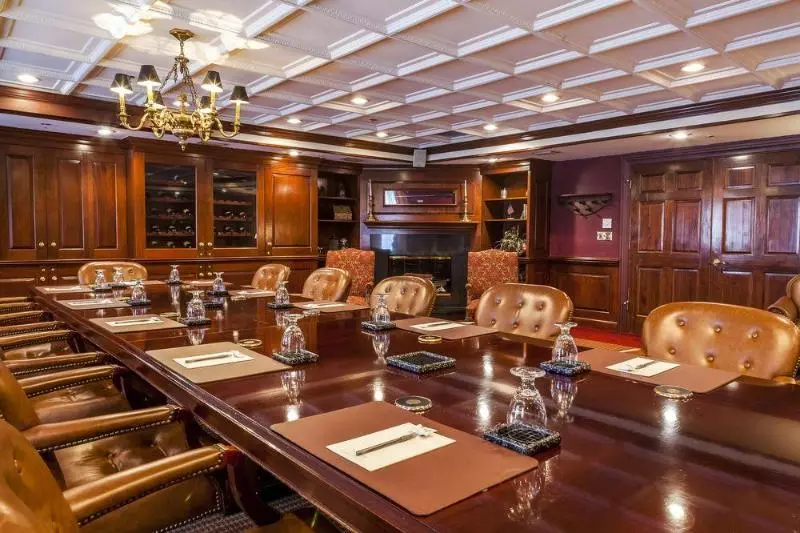 منتجع Mid Pines Inn & Golf Club 