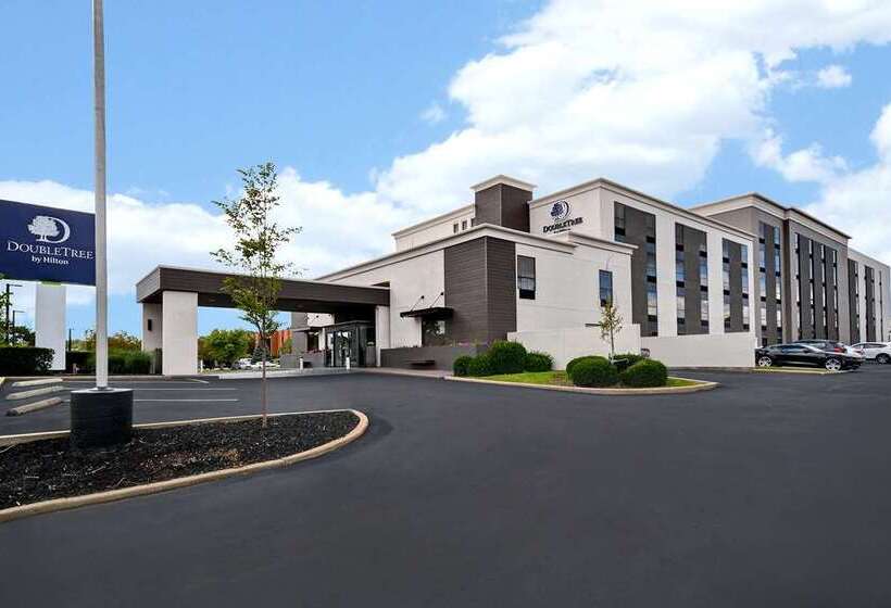 בית מלון כפרי Doubletree By Hilton St. Louis Airport
