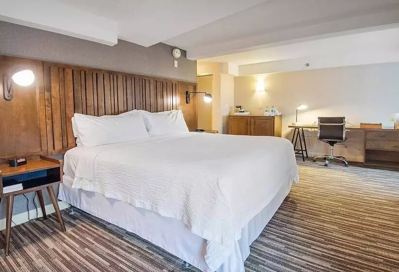 Hotel Four Points By Sheraton Melville Long Island