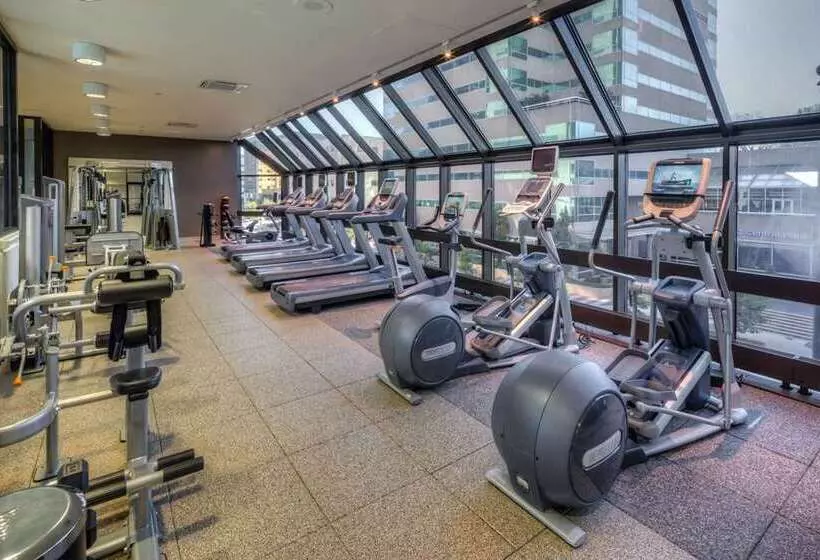 ホテル Hilton Lexington/downtown