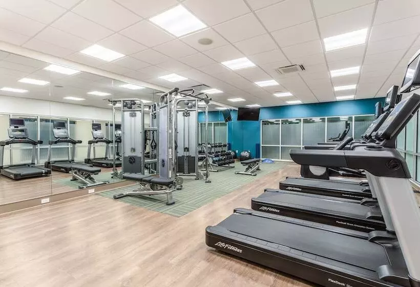 Szálloda Holiday Inn Express & Suites   Springfield North, An Ihg