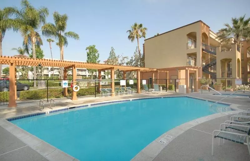 فندق Mainstay Suites Orange County John Wayne Airport