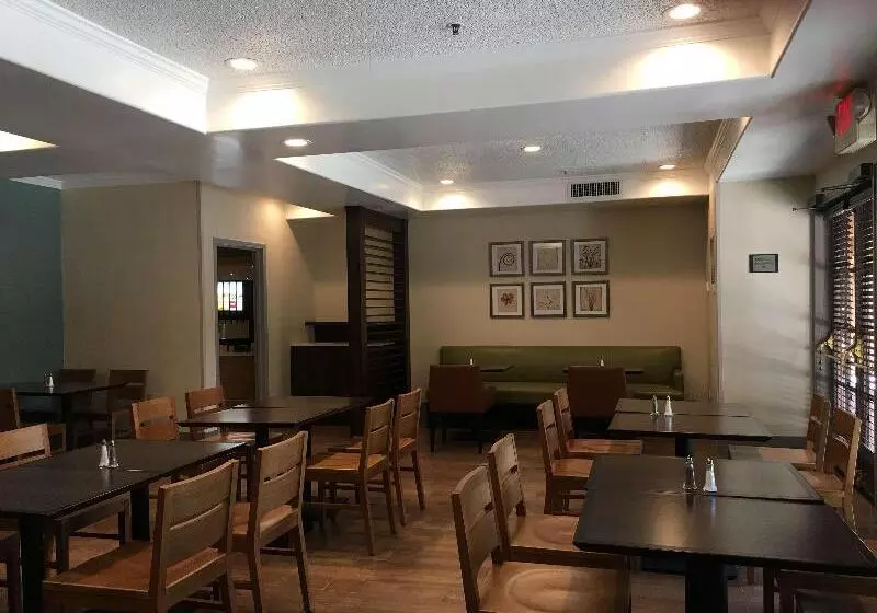 فندق Mainstay Suites Orange County John Wayne Airport