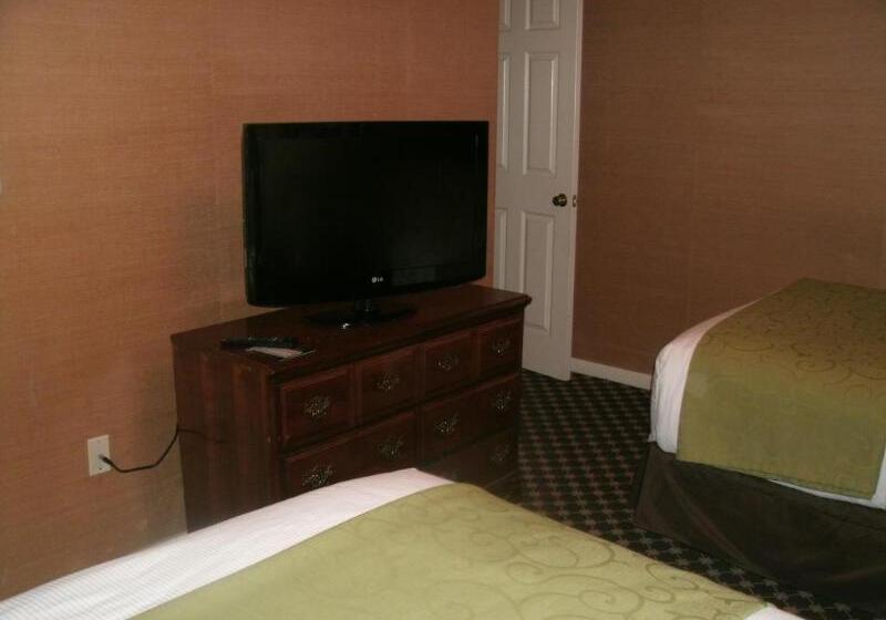 هتل Merry Acres Inn