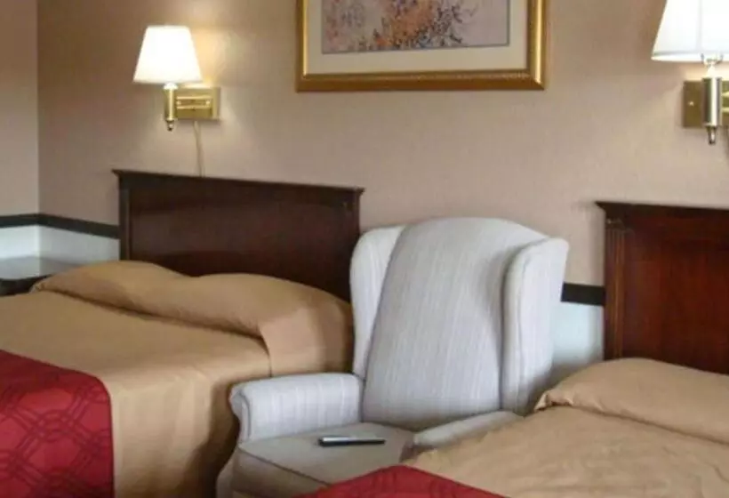 호텔 New Haven Inn