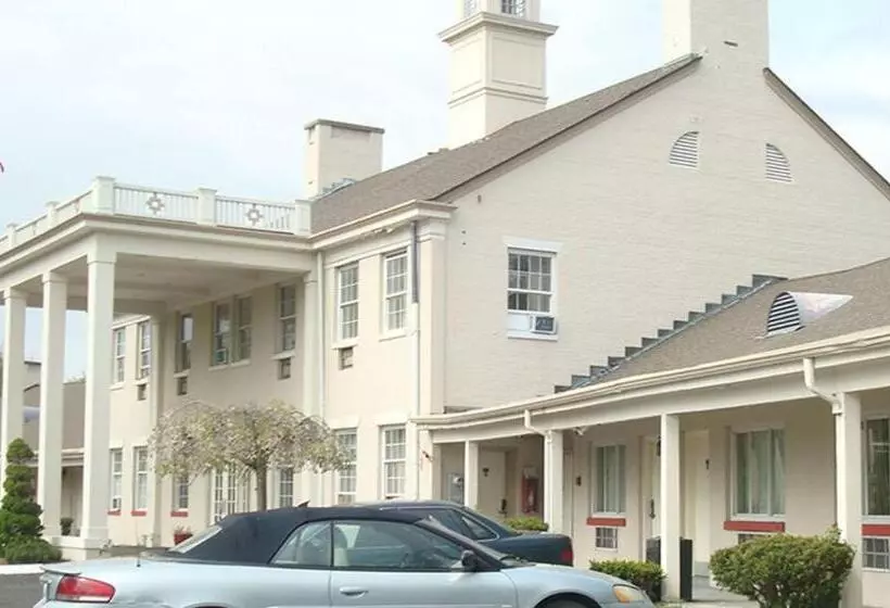 호텔 New Haven Inn