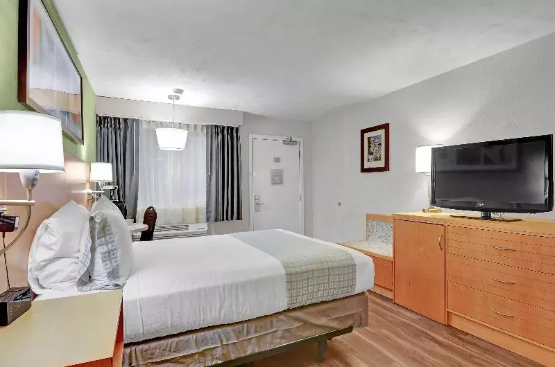 فندق Nexus; Bw Signature Collection