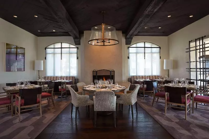 Отель Ojai Valley Inn