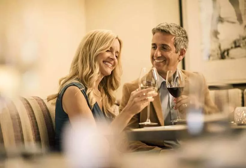 Отель Ojai Valley Inn