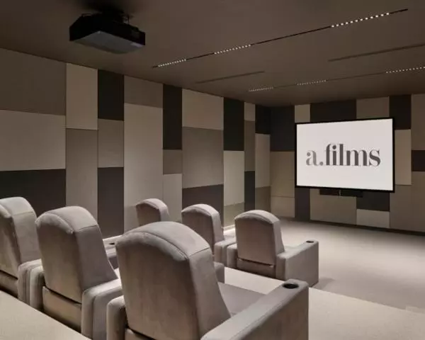 Отель Aka Washington Circle