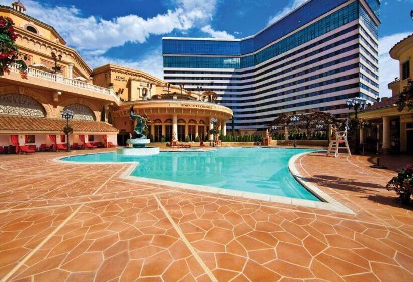 هتل Peppermill Resort Spa Casino