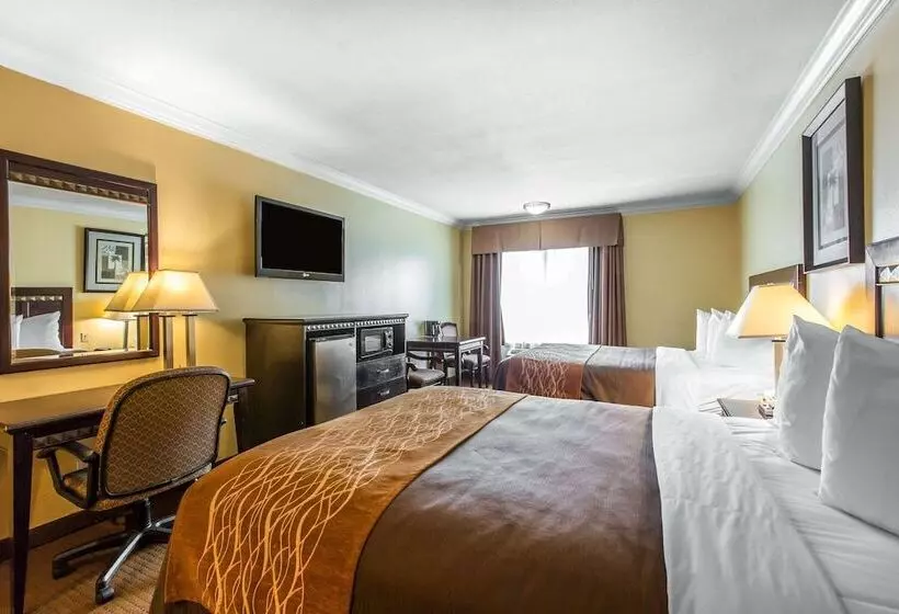 ホテル Quality Inn & Suites Bell Gardenslos Angeles