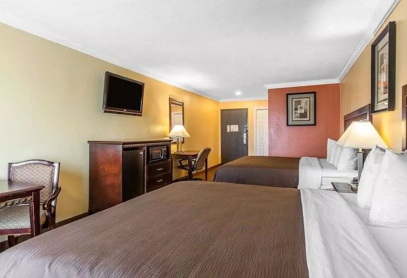 ホテル Quality Inn & Suites Bell Gardenslos Angeles