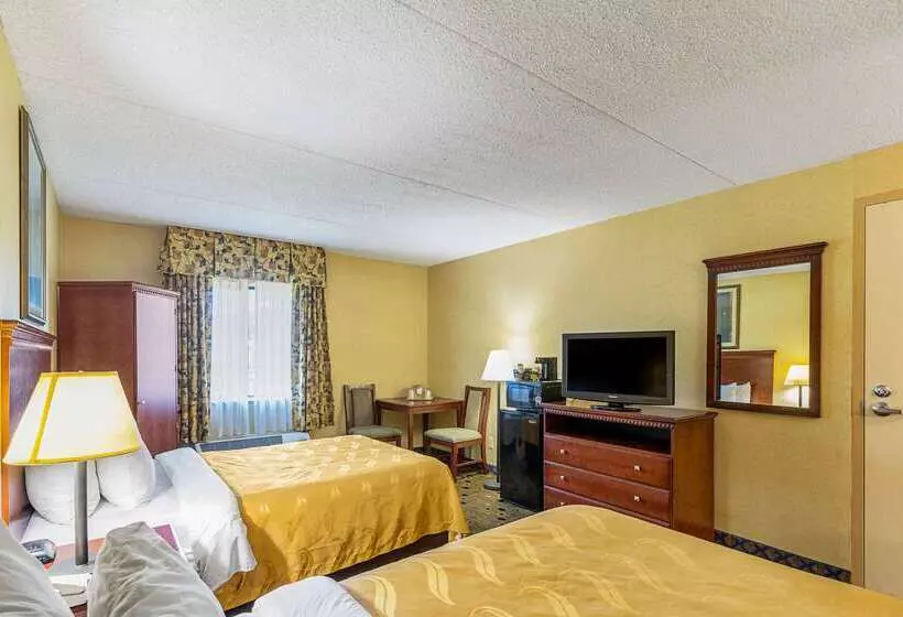 فندق Quality Inn & Suites Coldwater Near I69