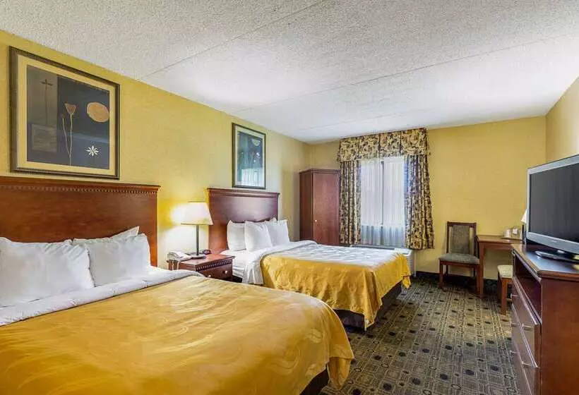 فندق Quality Inn & Suites Coldwater Near I69