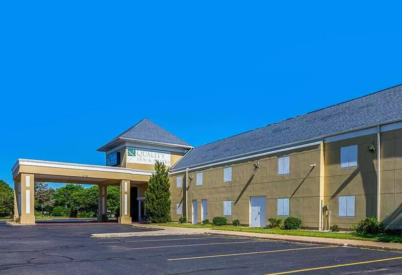 فندق Quality Inn & Suites Coldwater Near I69