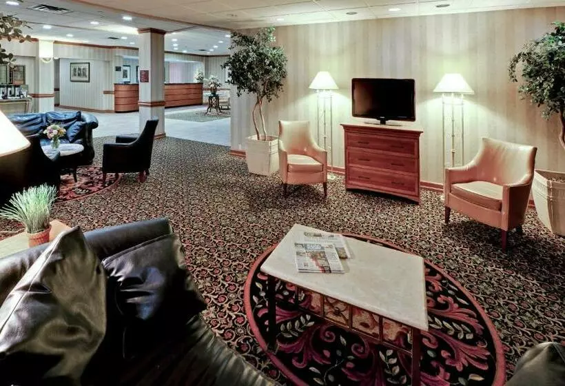 酒店 Radisson Rochester Airport