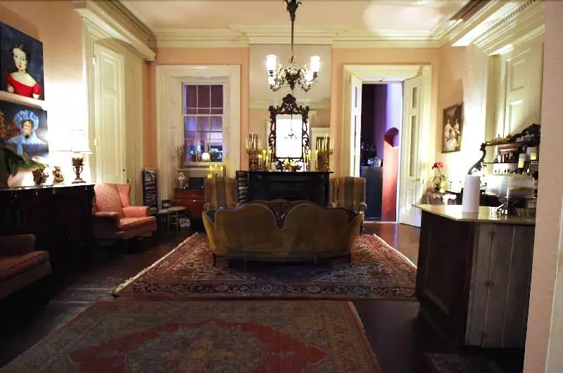 Hotel The Olivier House