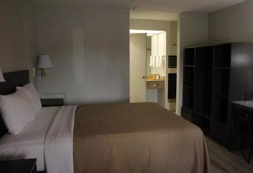 호텔 Vip Inn And Suites