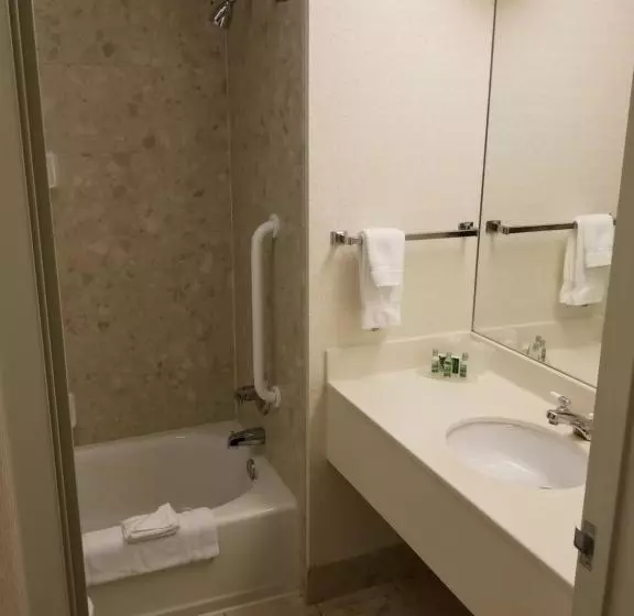 Quail Hollow Resort A Trademark Collection