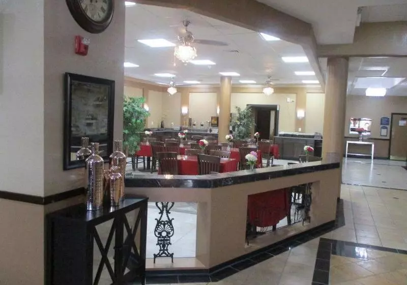 هتل Best Host Inn Plaza Kansas City South