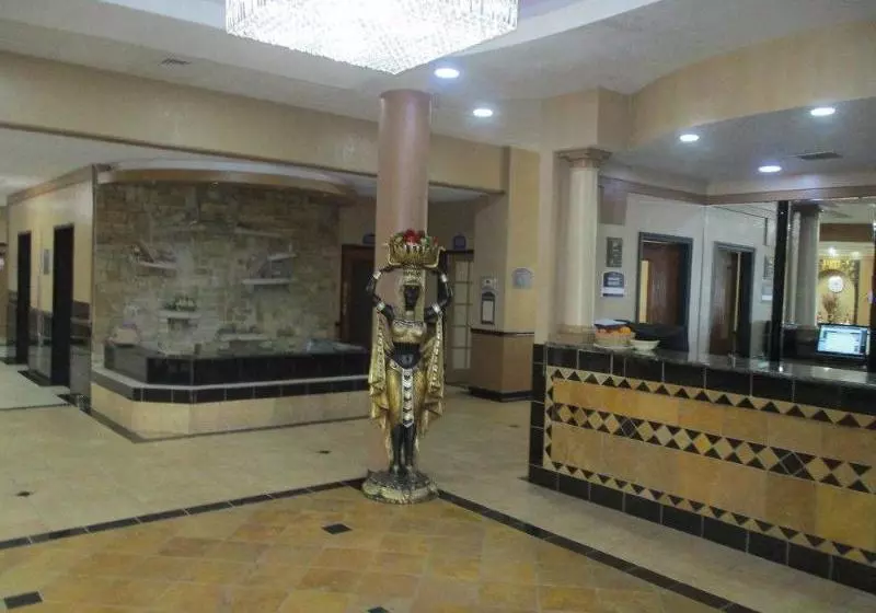 هتل Best Host Inn Plaza Kansas City South