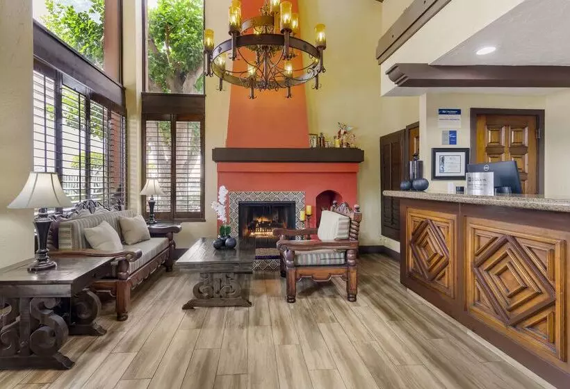 ホテル Best Western Americana Inn