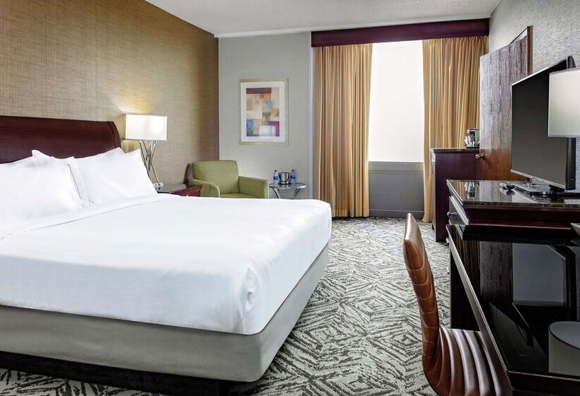 هتل Doubletree By Hilton Omaha Downtown