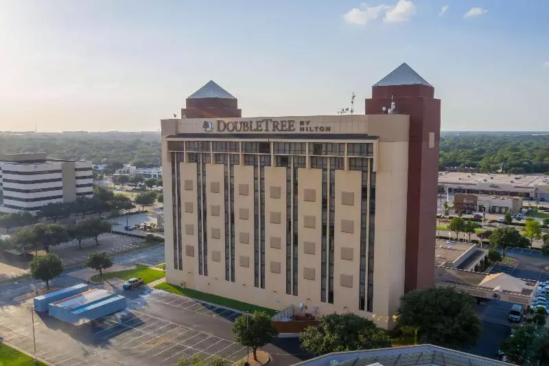 فندق Doubletree By Hilton Dallas Richardson