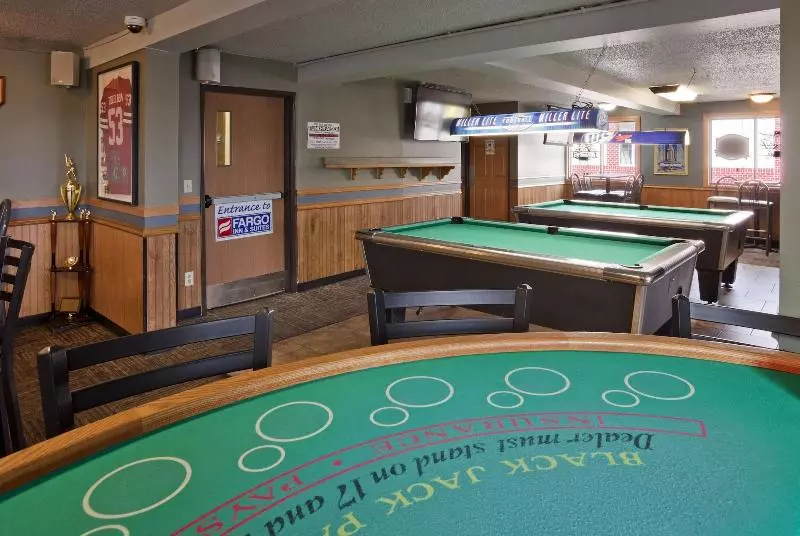 Hotelli Fargo Inn And Suites