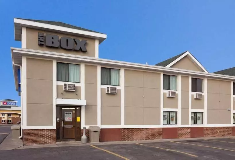 Hotelli Fargo Inn And Suites