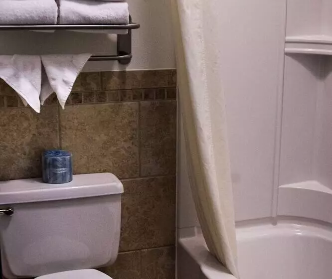 Hotelli Fargo Inn And Suites