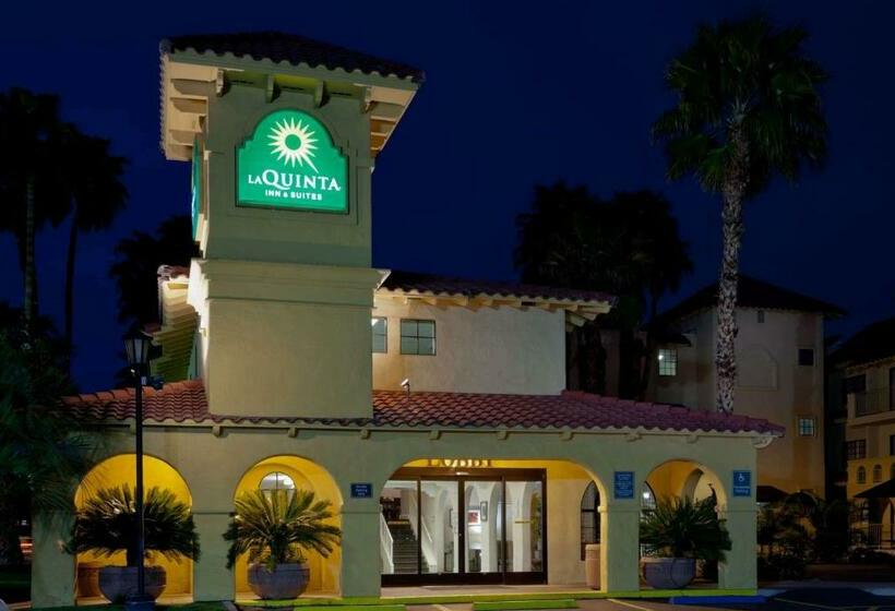 هتل La Quinta Inn & Suites By Wyndham Las Vegas Airport N Conv