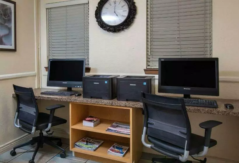 호텔 La Quinta Inn & Suites By Wyndham Las Vegas Airport N Conv