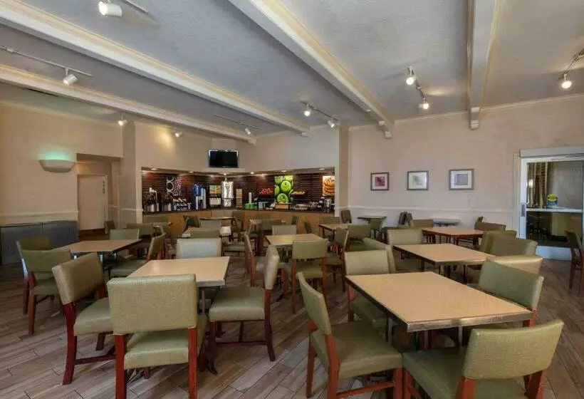 호텔 La Quinta Inn & Suites By Wyndham Las Vegas Airport N Conv