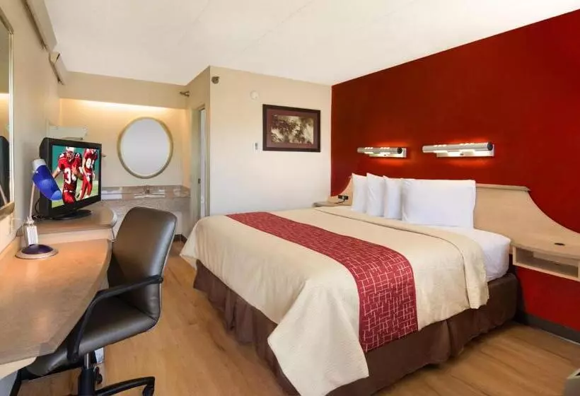 酒店 Red Roof Inn Cincinnati Northeast  Blue Ash
