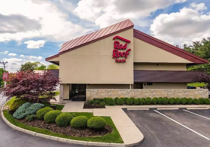 Hotelli Red Roof Inn Cincinnati Northeast  Blue Ash