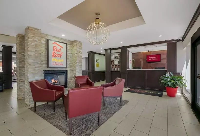 Отель Red Roof Inn Plus+ & Suites Knoxville West Cedar Bluff