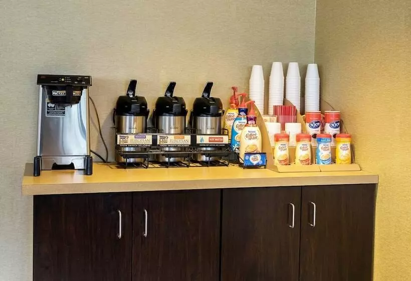 酒店 Red Roof Inn Plus+ Pittsburgh South Airport