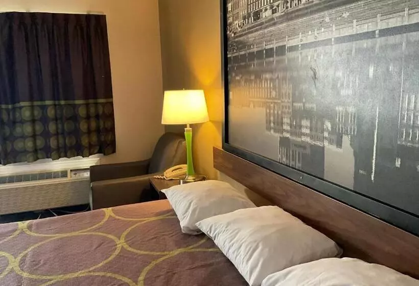 هتل Super 8 By Wyndham Chattanooga/east Ridge